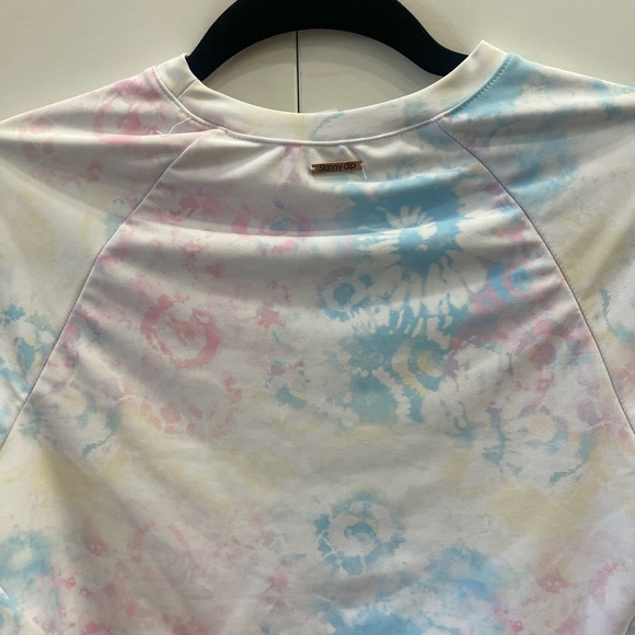 Skinny Dip Cropped Swim Top rash guard - Picture 2 of 3